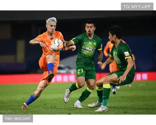 合理冲撞 vs 犯规？足球规则如何界定身体对抗的合法边界